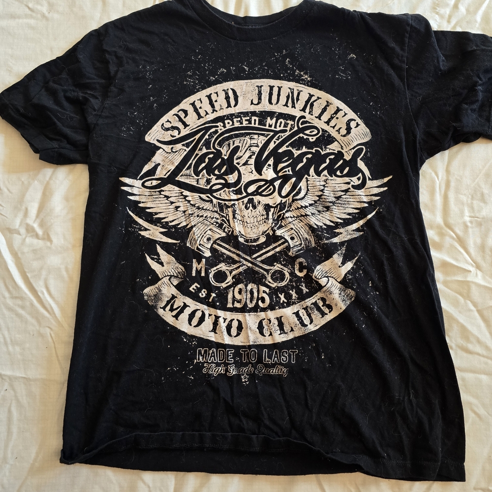 Black Skull Graphic Tee